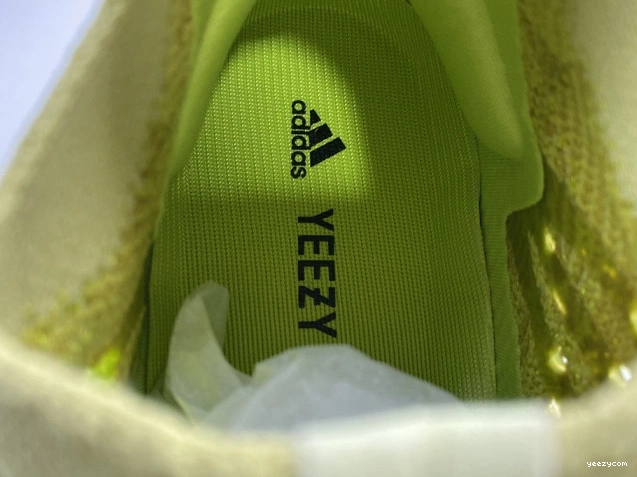 380 GLOW YEEZY HYLTE FZ4990 BOOST ADIDAS 1011